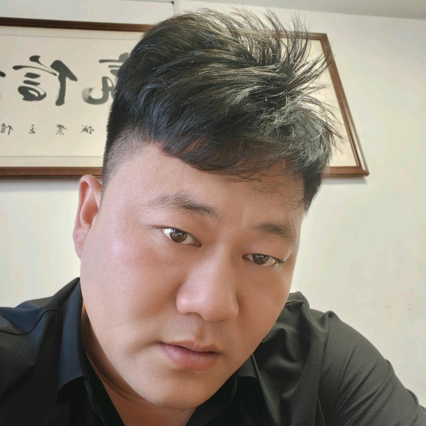 小胡很努力