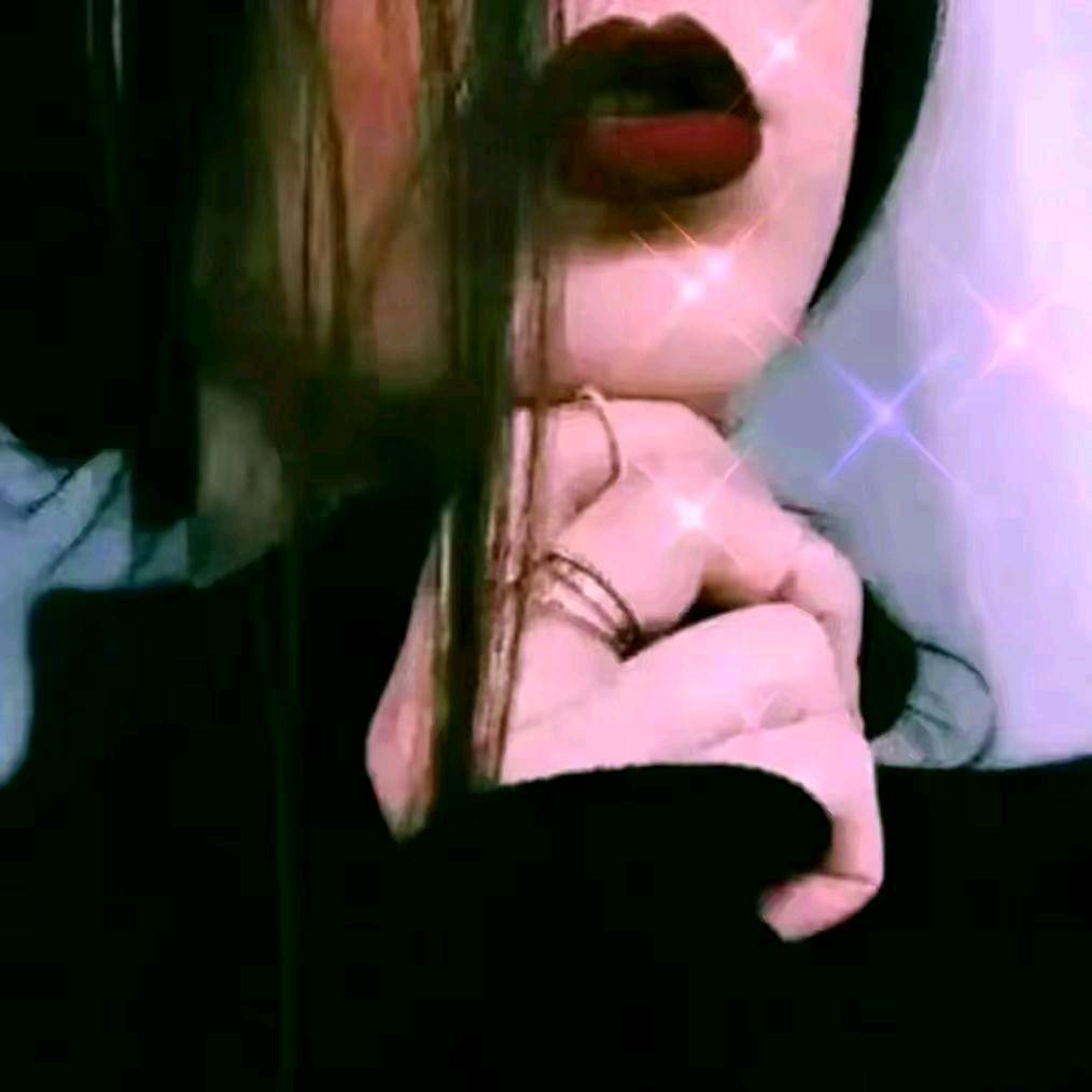 😘