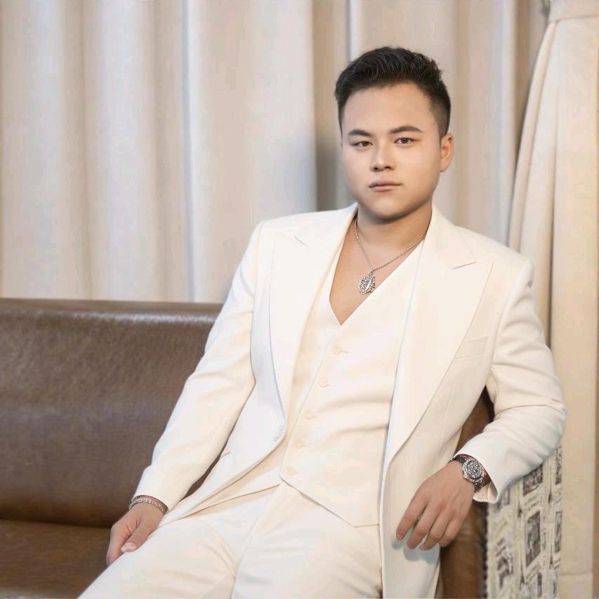 小虎牵线（女生免费）