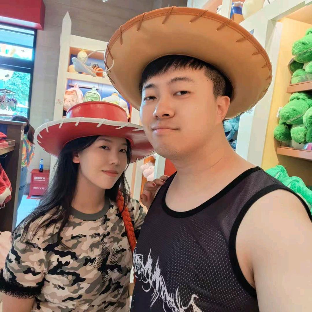 杨啊洋
