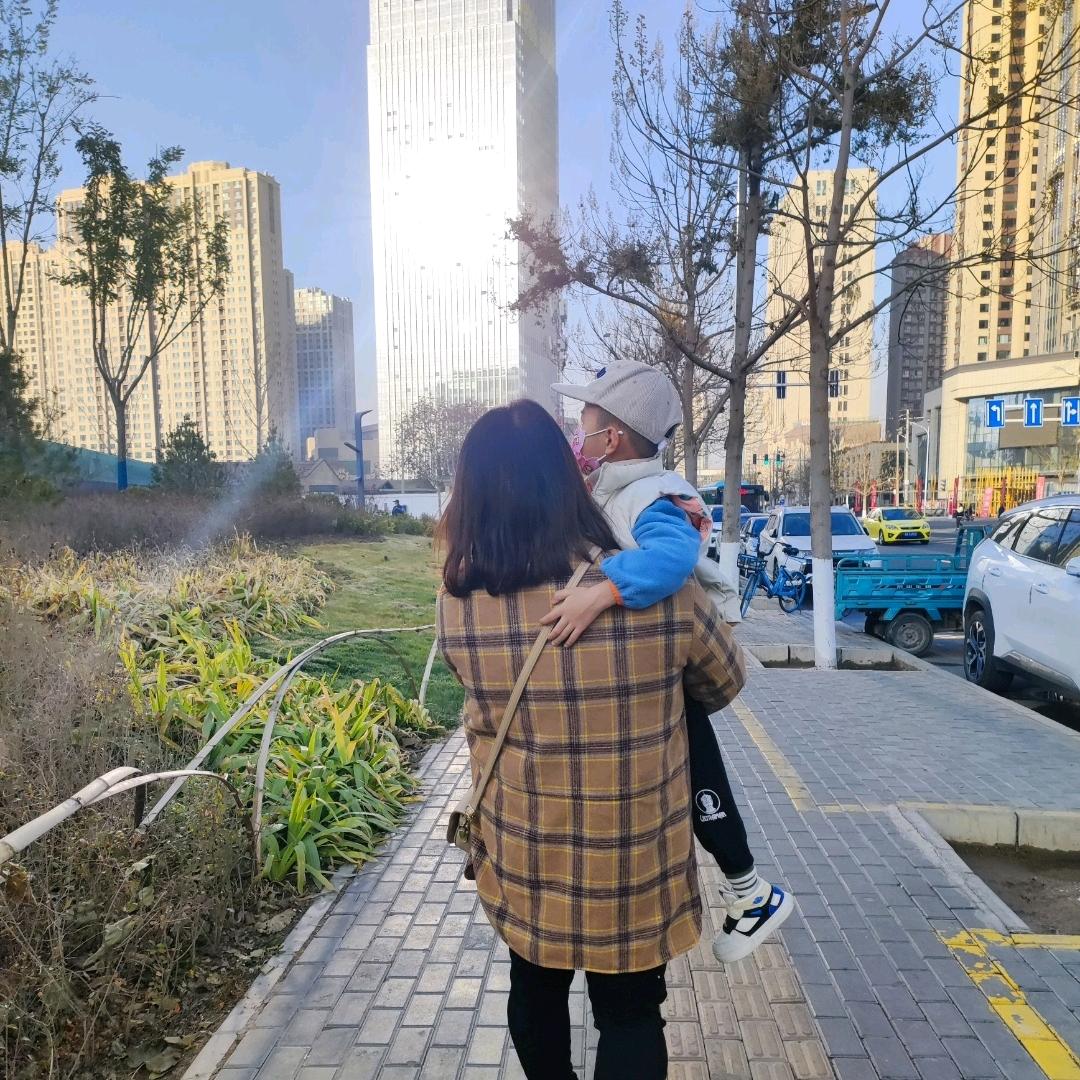 球球妈妈