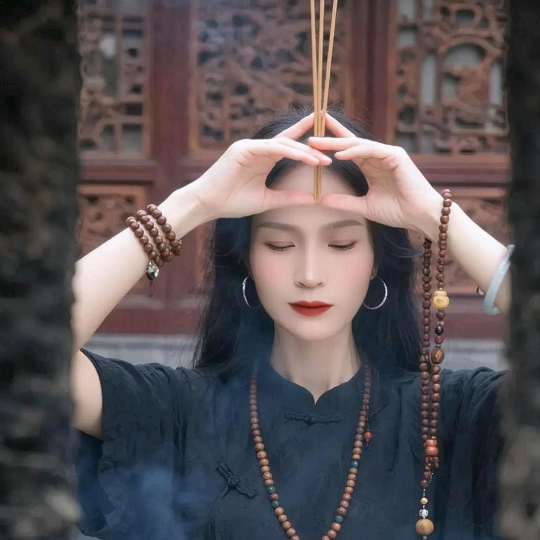 小艳