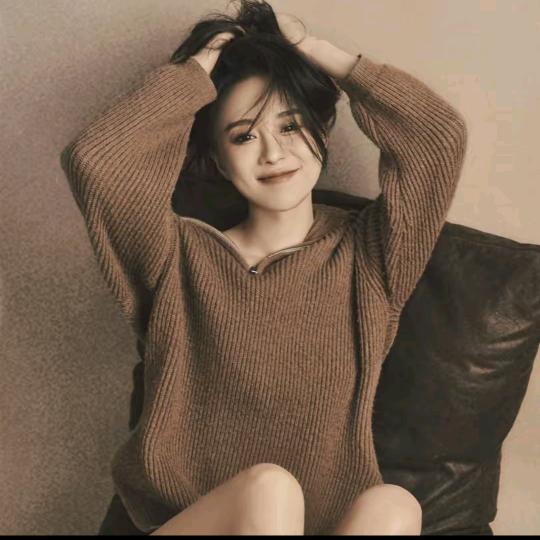 艾文文IRIS（穿搭日记）