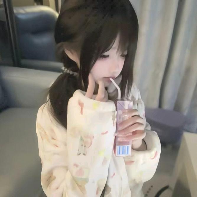 筱筱.