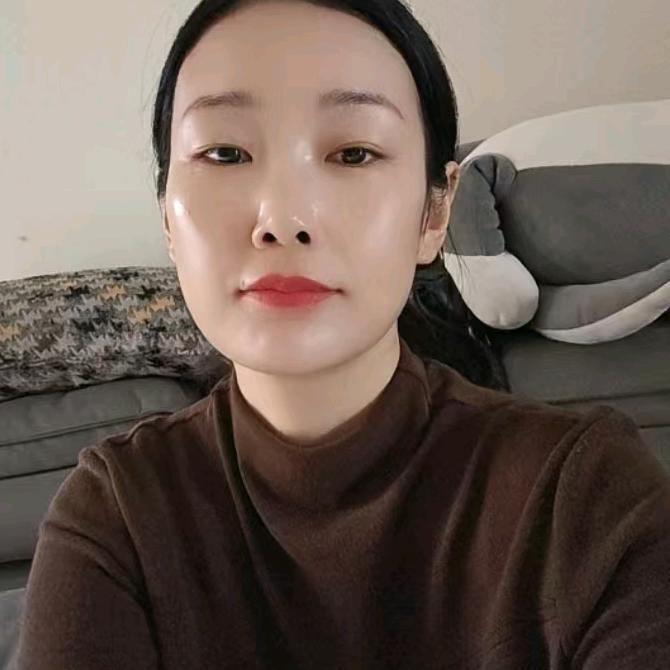 曼曼（早上十点十分）