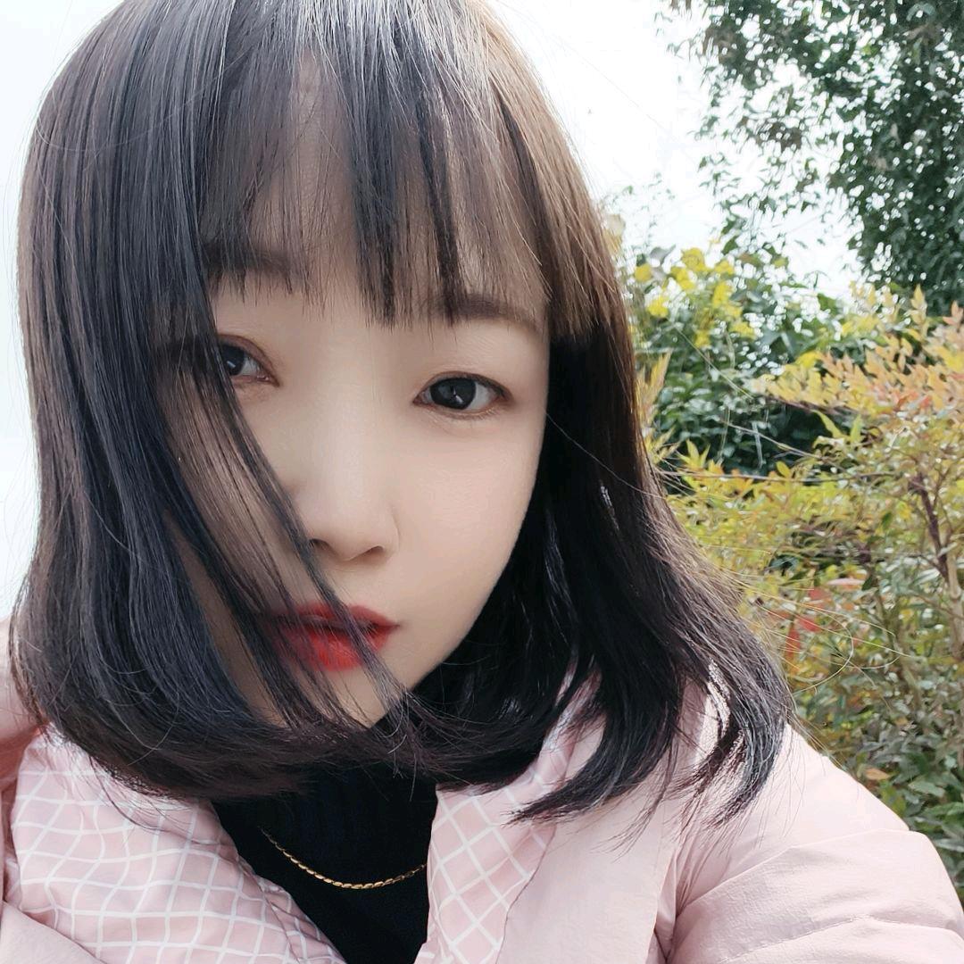 ღ᭄💞ঞ小霞🍬