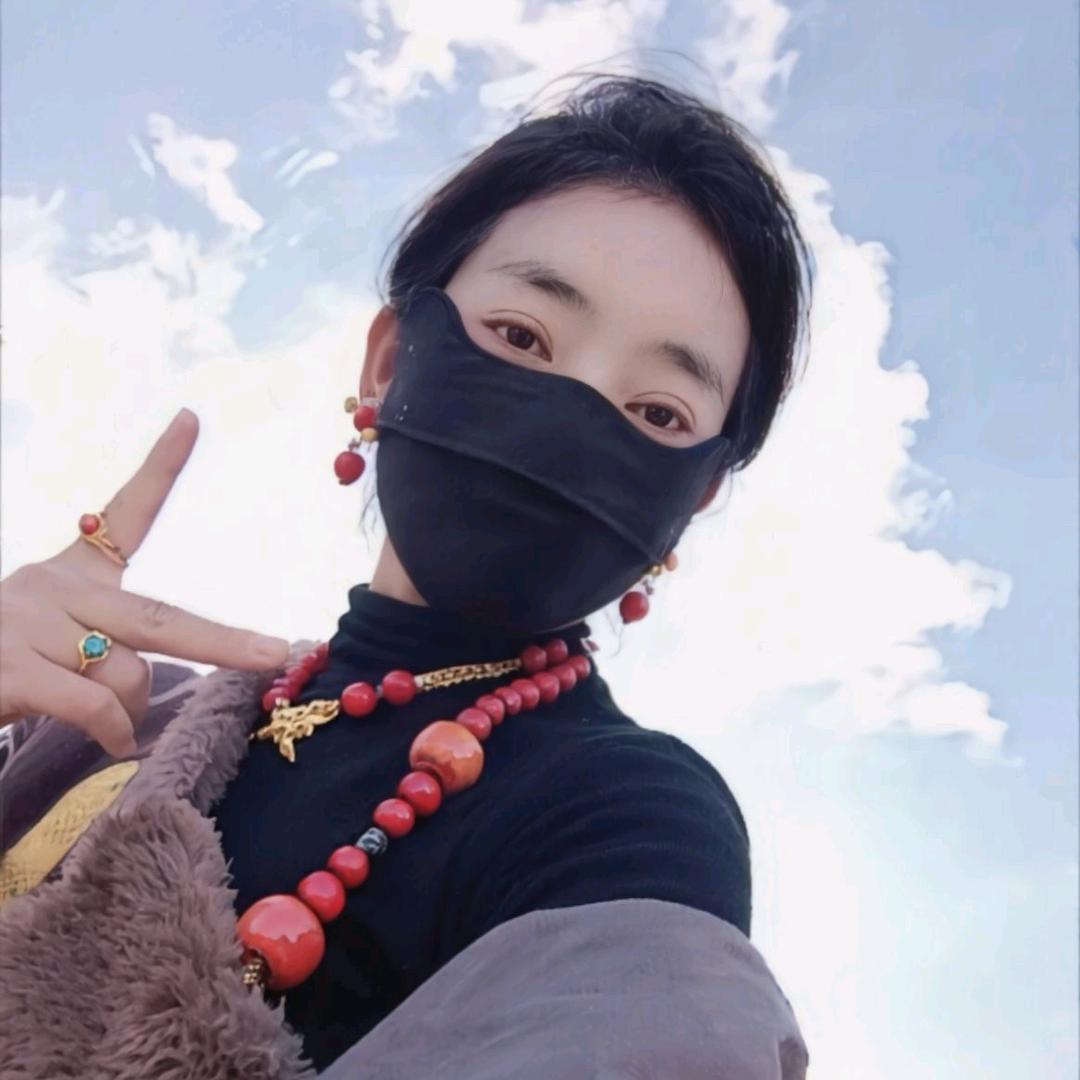 🐰   拥呷拉姆  🍁