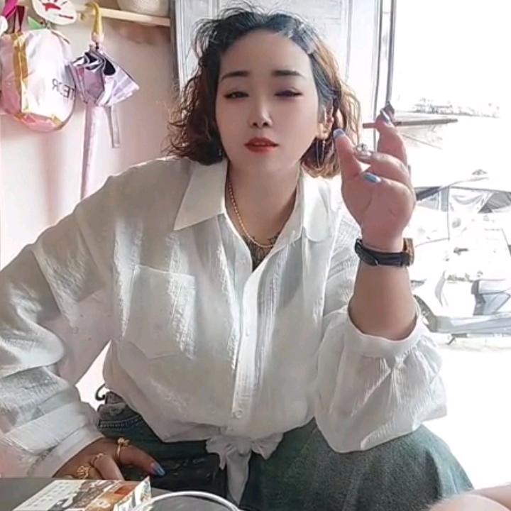 罗星冉
