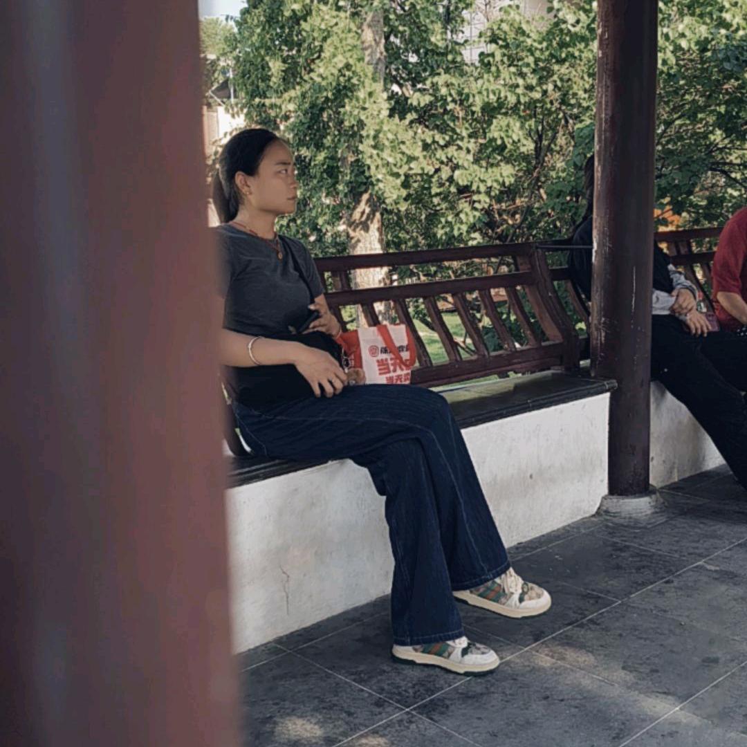 是欢欢吖