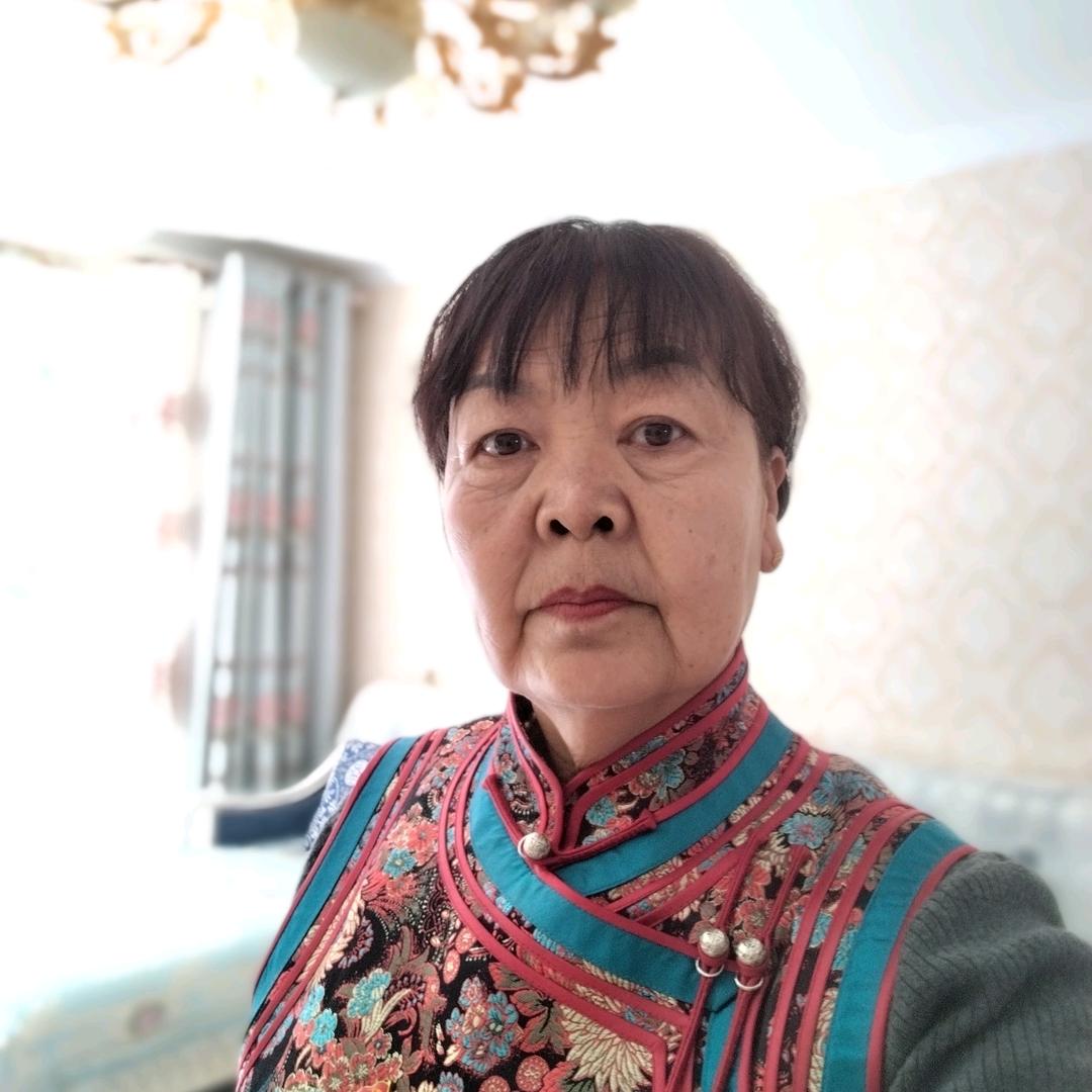 萨仁