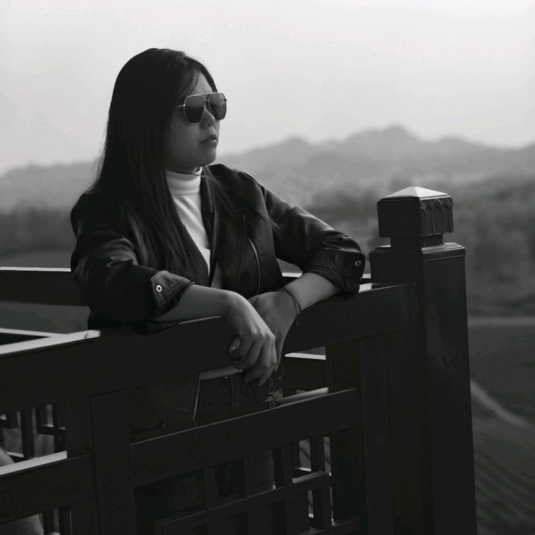 雪花飘飘（拒绝私聊）