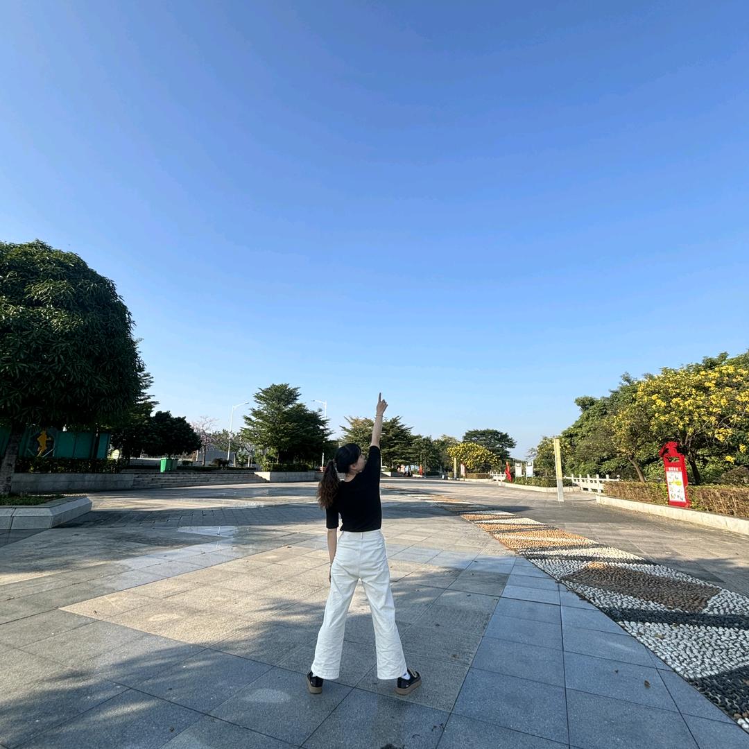 韦