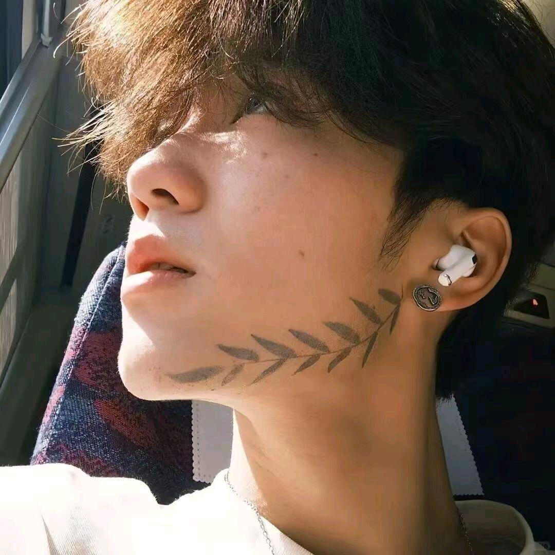 椛七播间保镖/威风的龙🐉