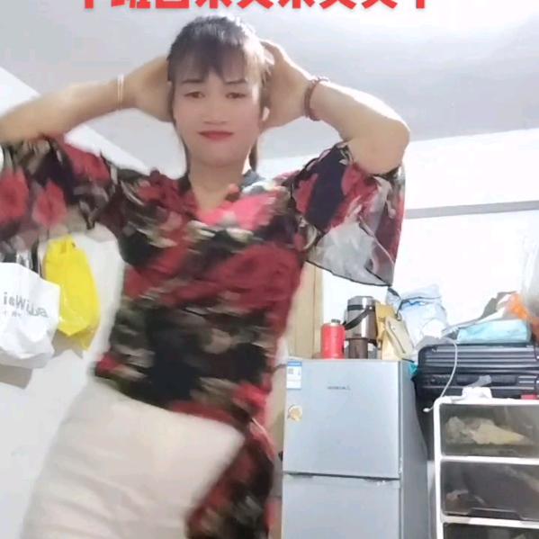 有故事的女人👩