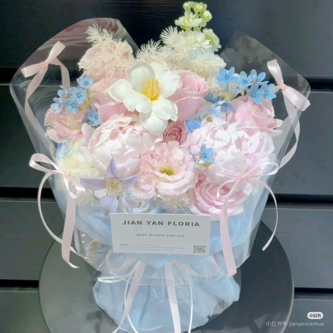 新艺鲜花店（～）张科琼_*