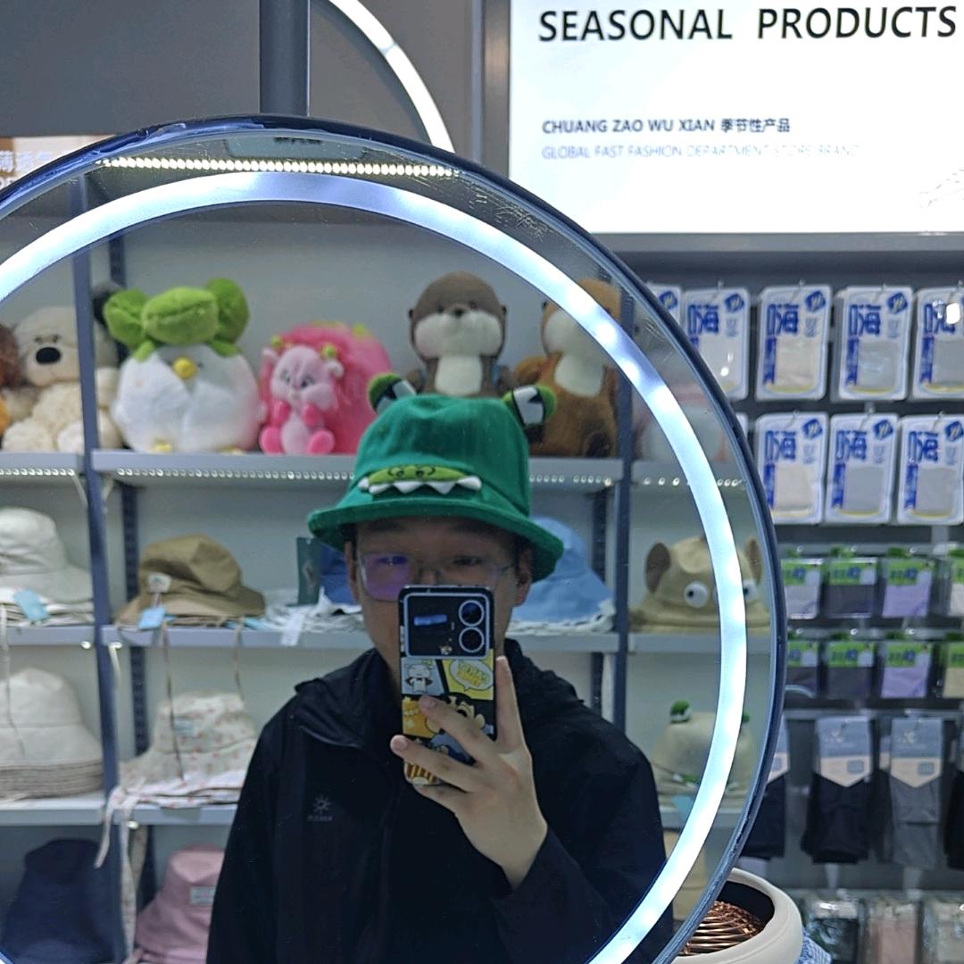 腾势     小白白