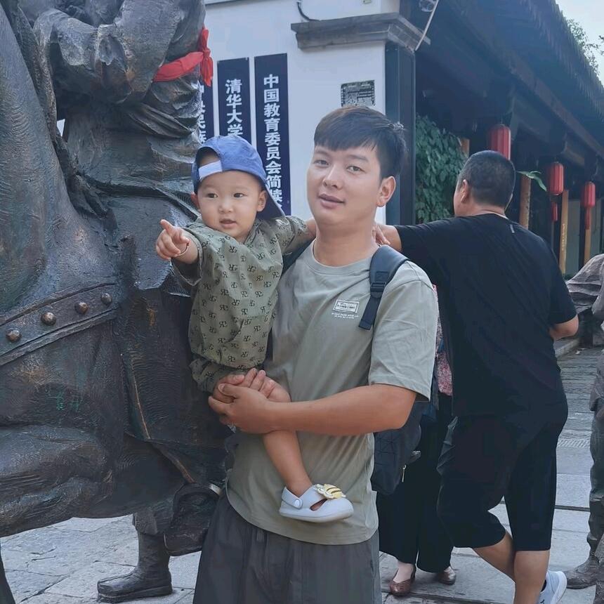 巴ꦿ扎໊ོ黑ﻬ