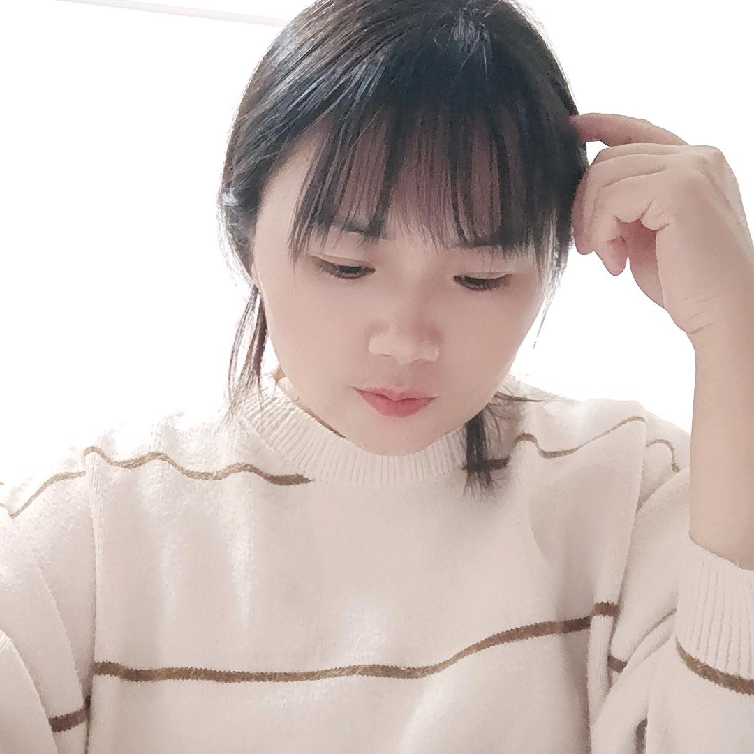 连姐~喜欢吃喝玩乐