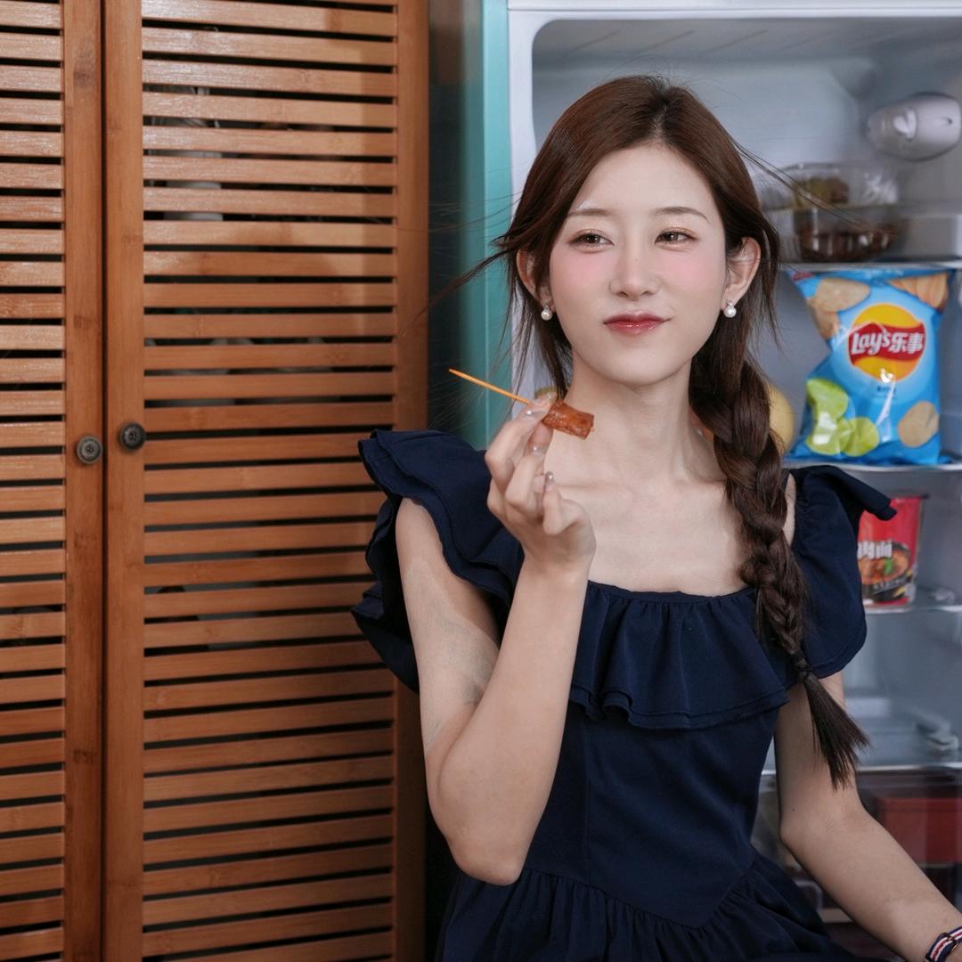 Donna多娜直播返场