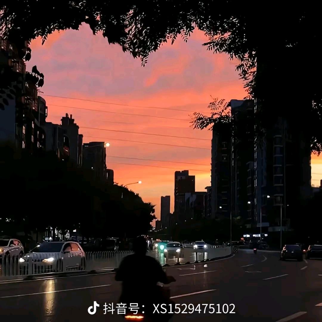 晚睡