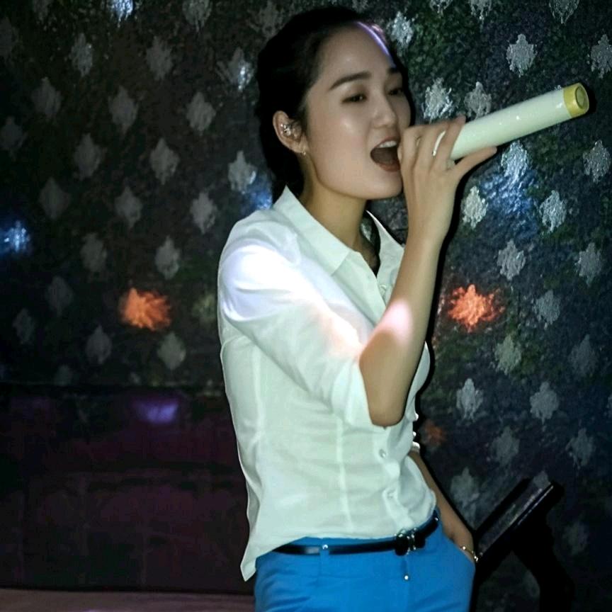 神探小妞
