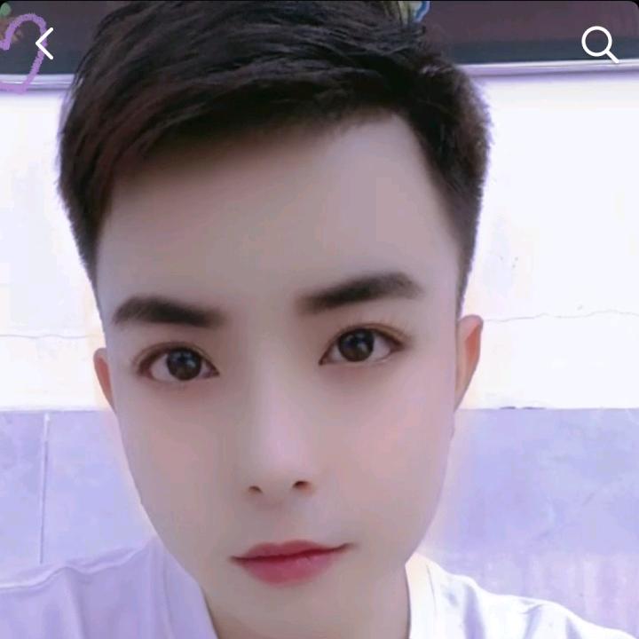 小石头。。。