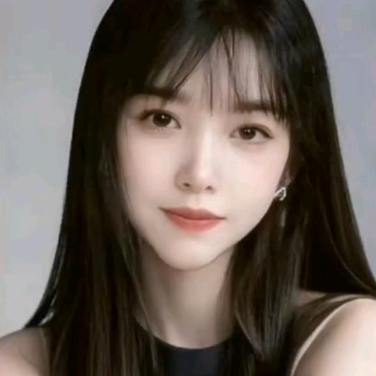 🌷💃青青河邊草💃🌷蓉蓉🌷💃