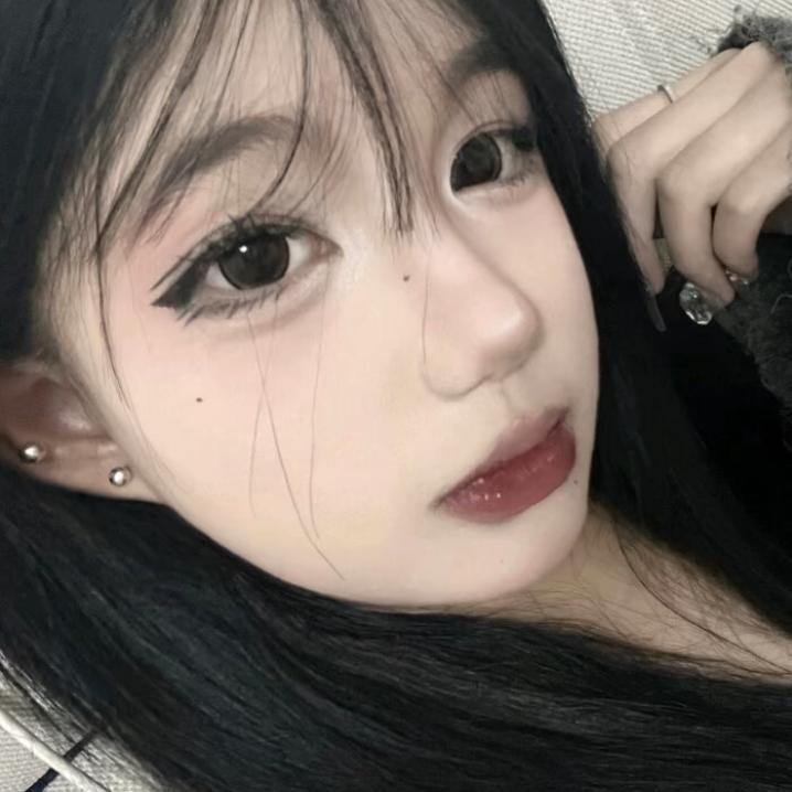紫紫.