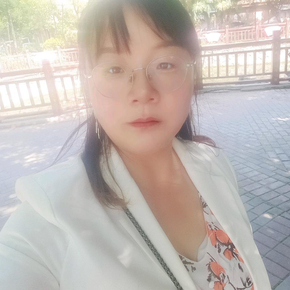 张瑜