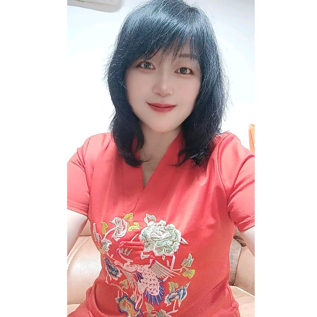 婷《婷》《玉》立