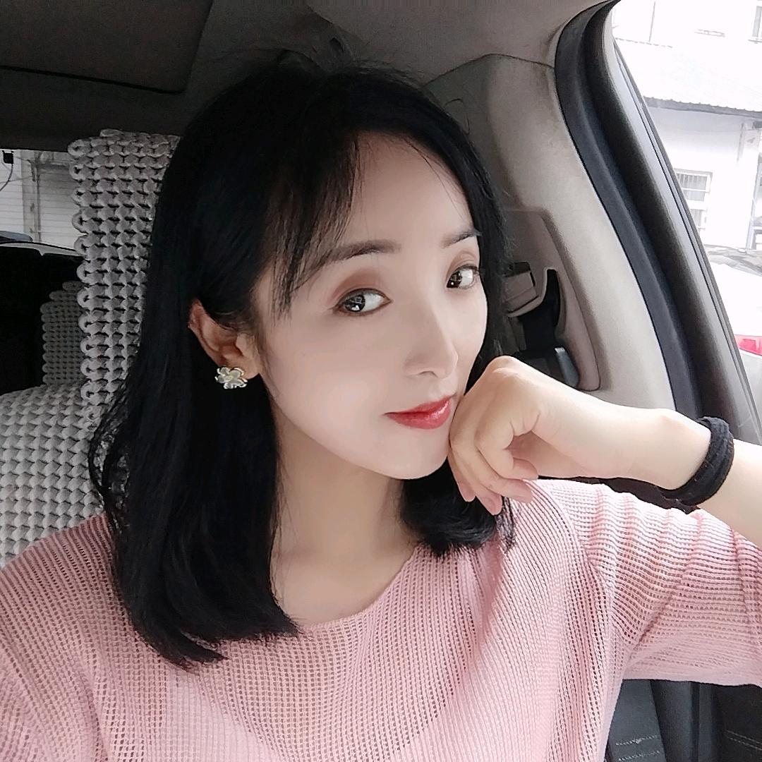 ℳ *彩