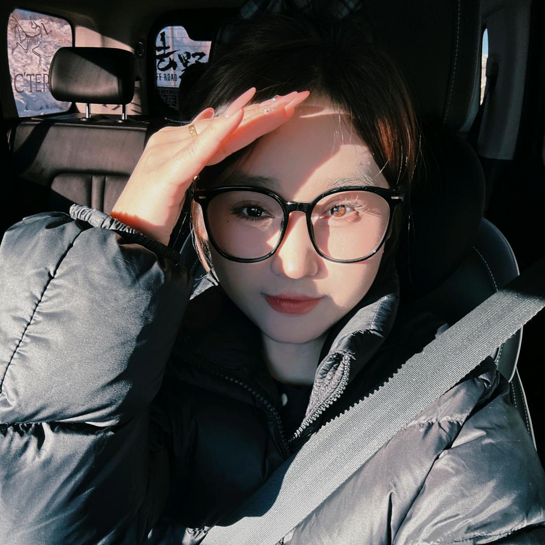 璐吖-