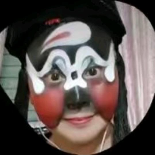黑头李德玲