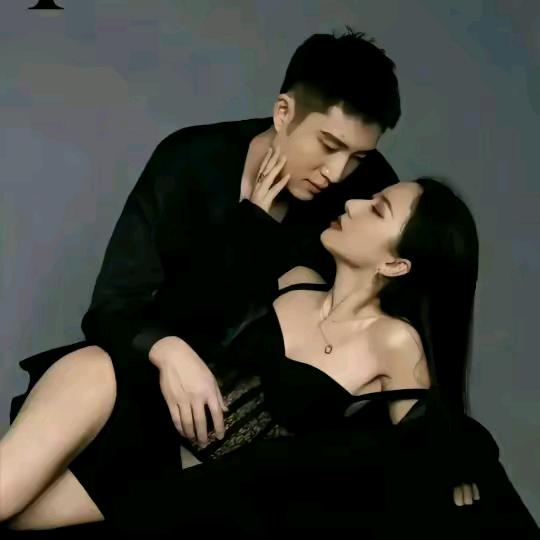 《云南小周周》