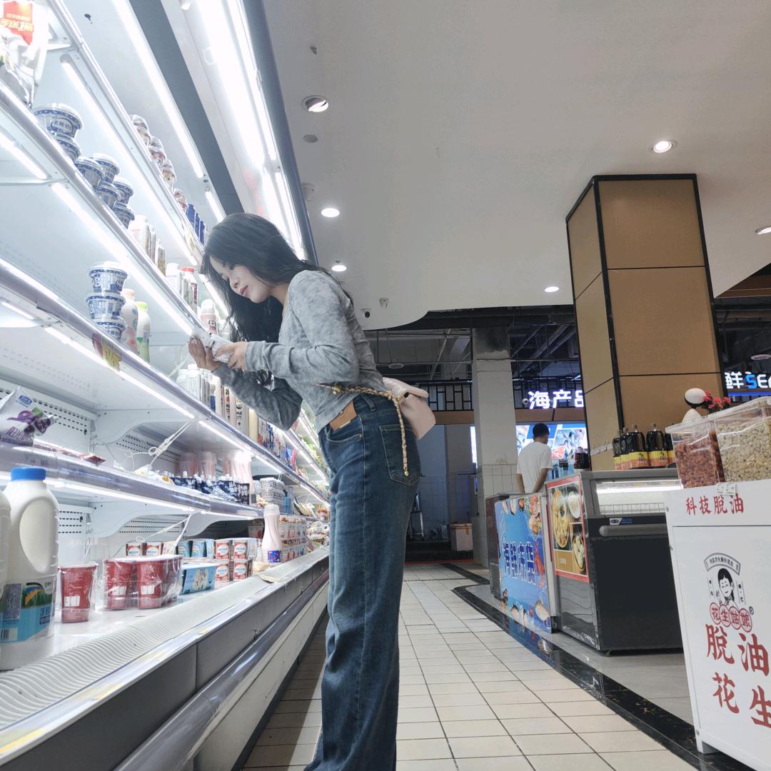 凌儿77