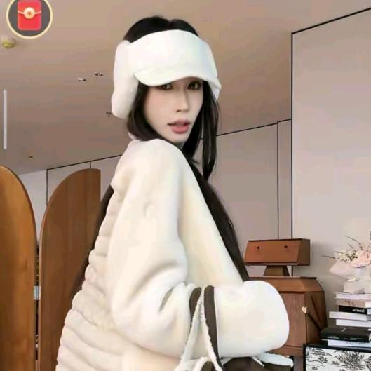 不理理百变衣橱