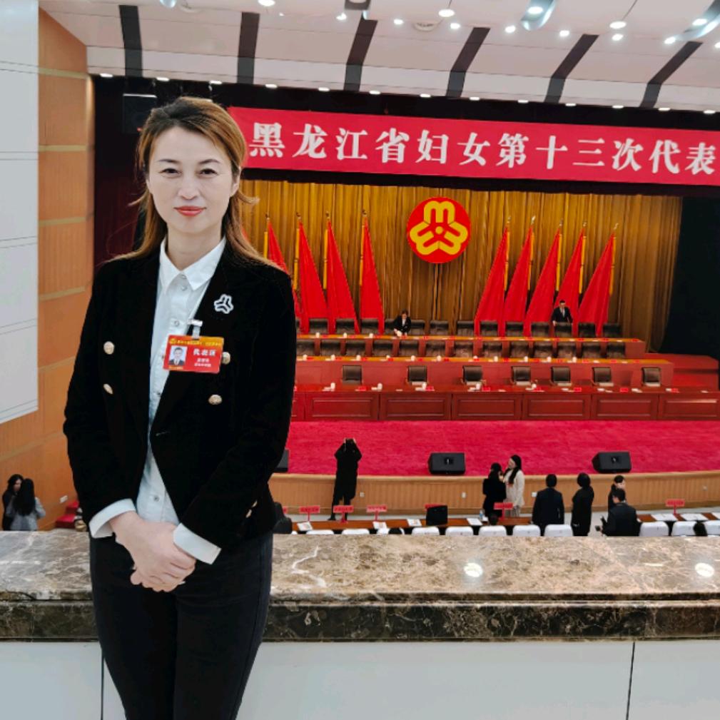 贺春