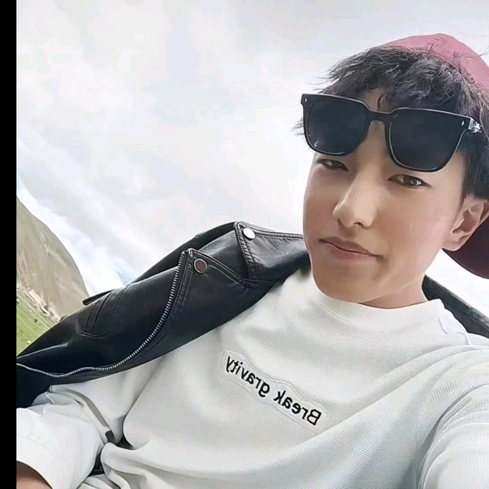 人生很长😘，永不低头❤️