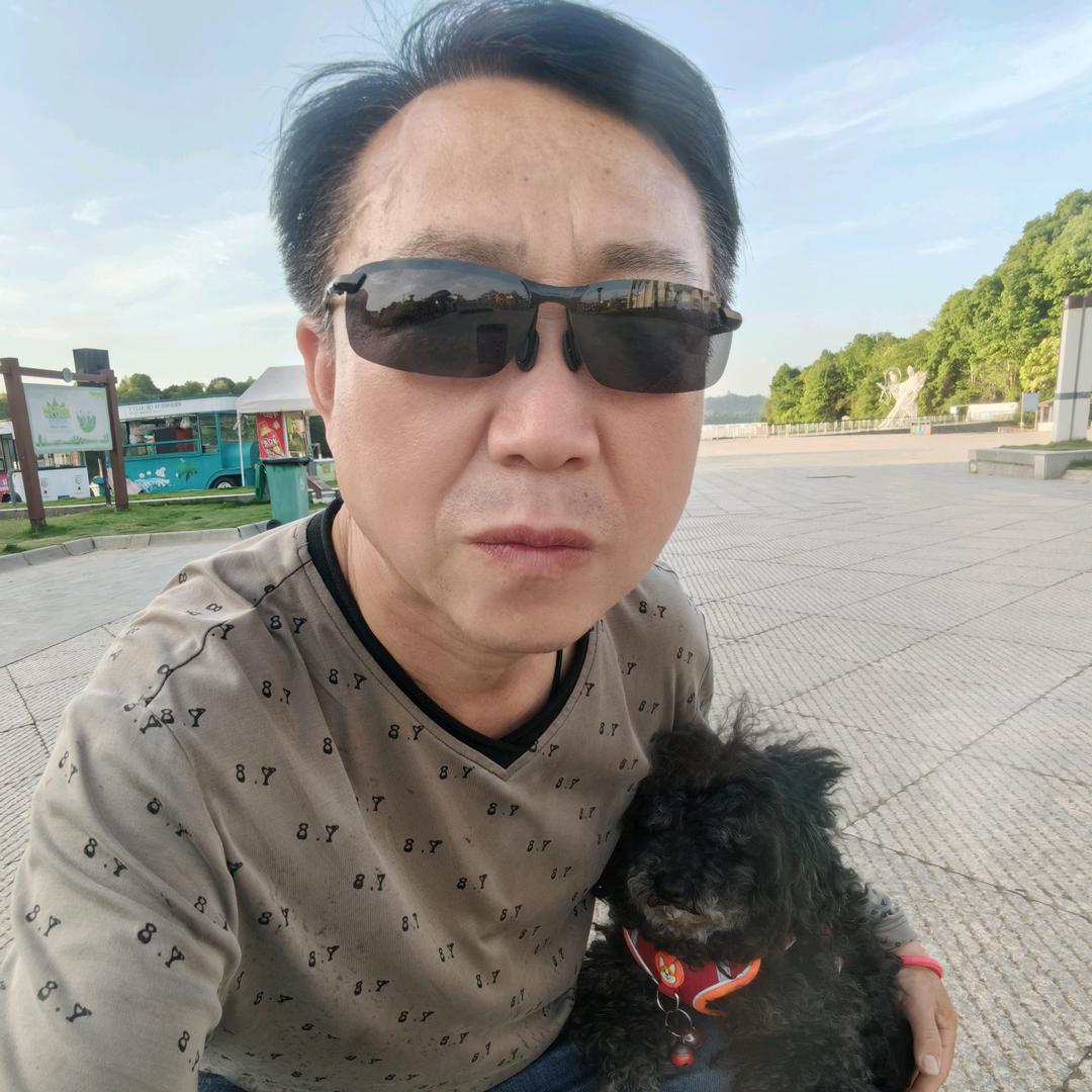 珑琥旅行地球（户外）