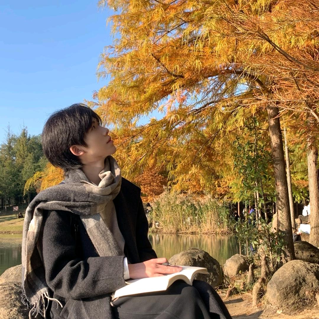 重庆酒吧☆订房   范经理