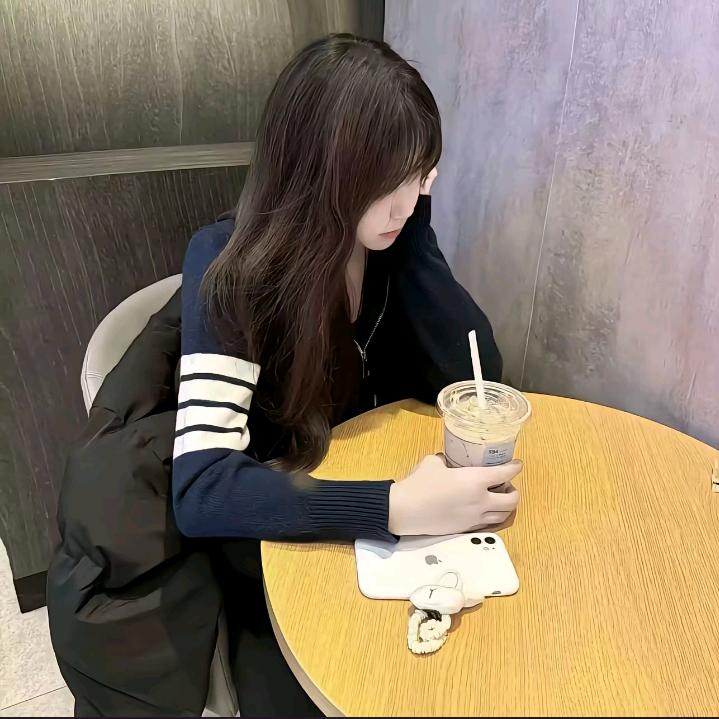 晚睡的小
