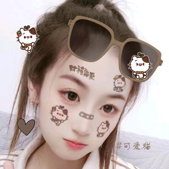 福福吖