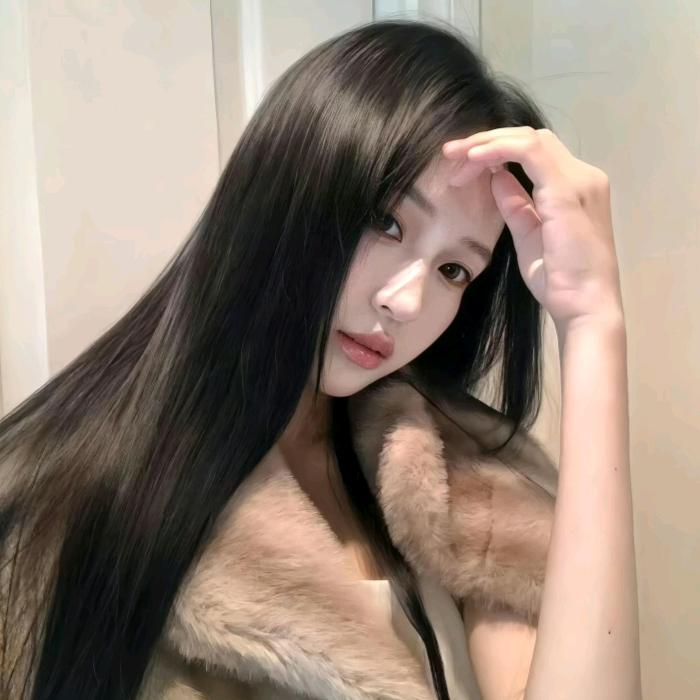 是康维纳楚楚呀
