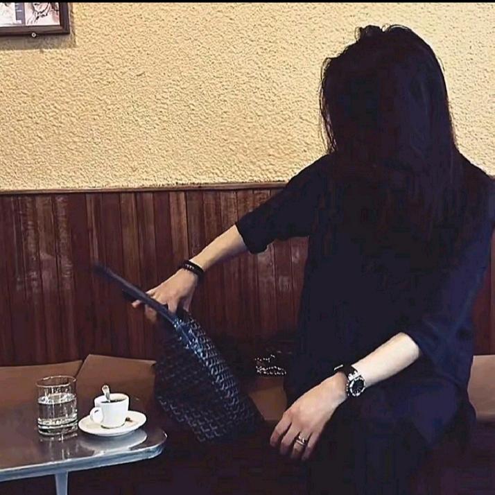 嗨~~