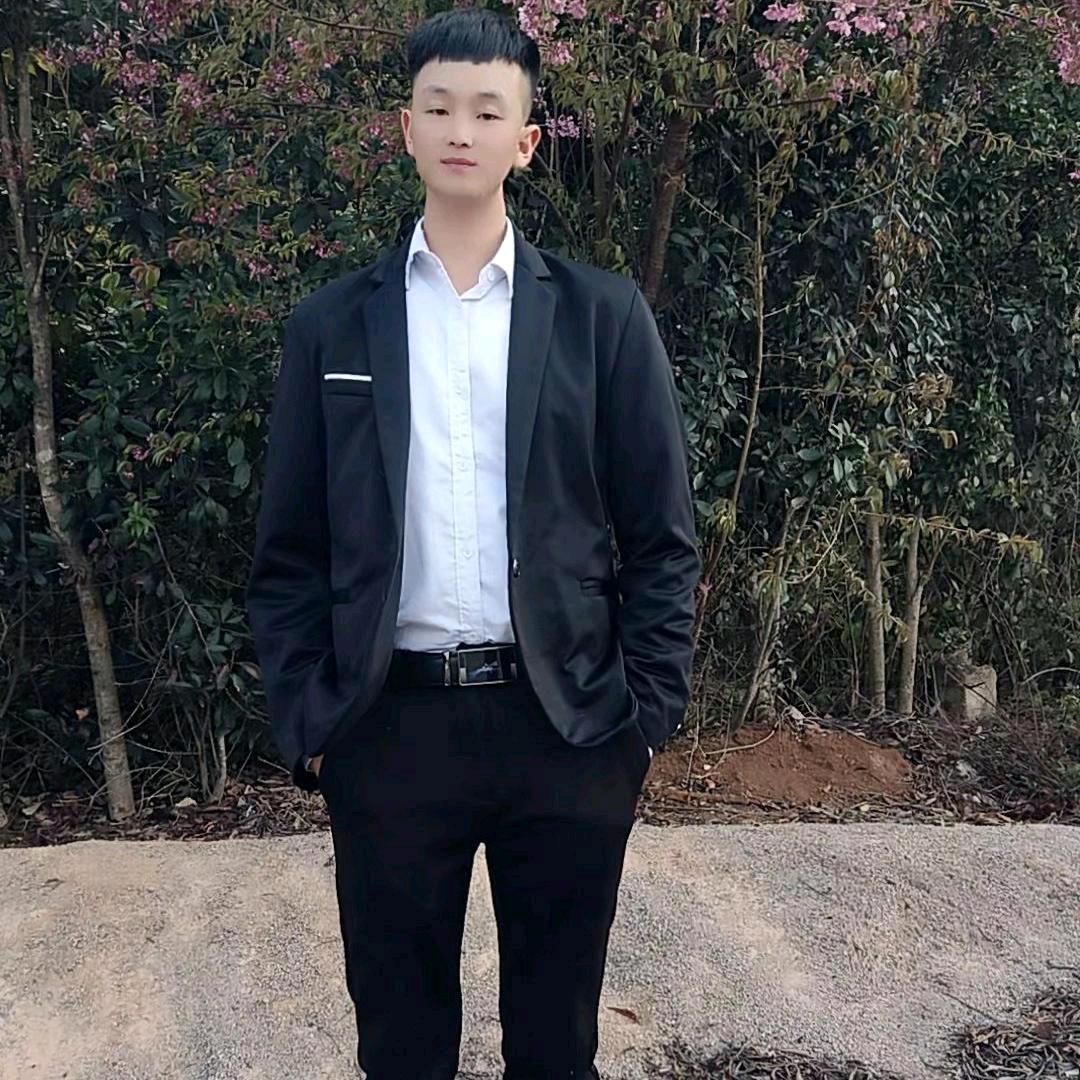 宝   哥