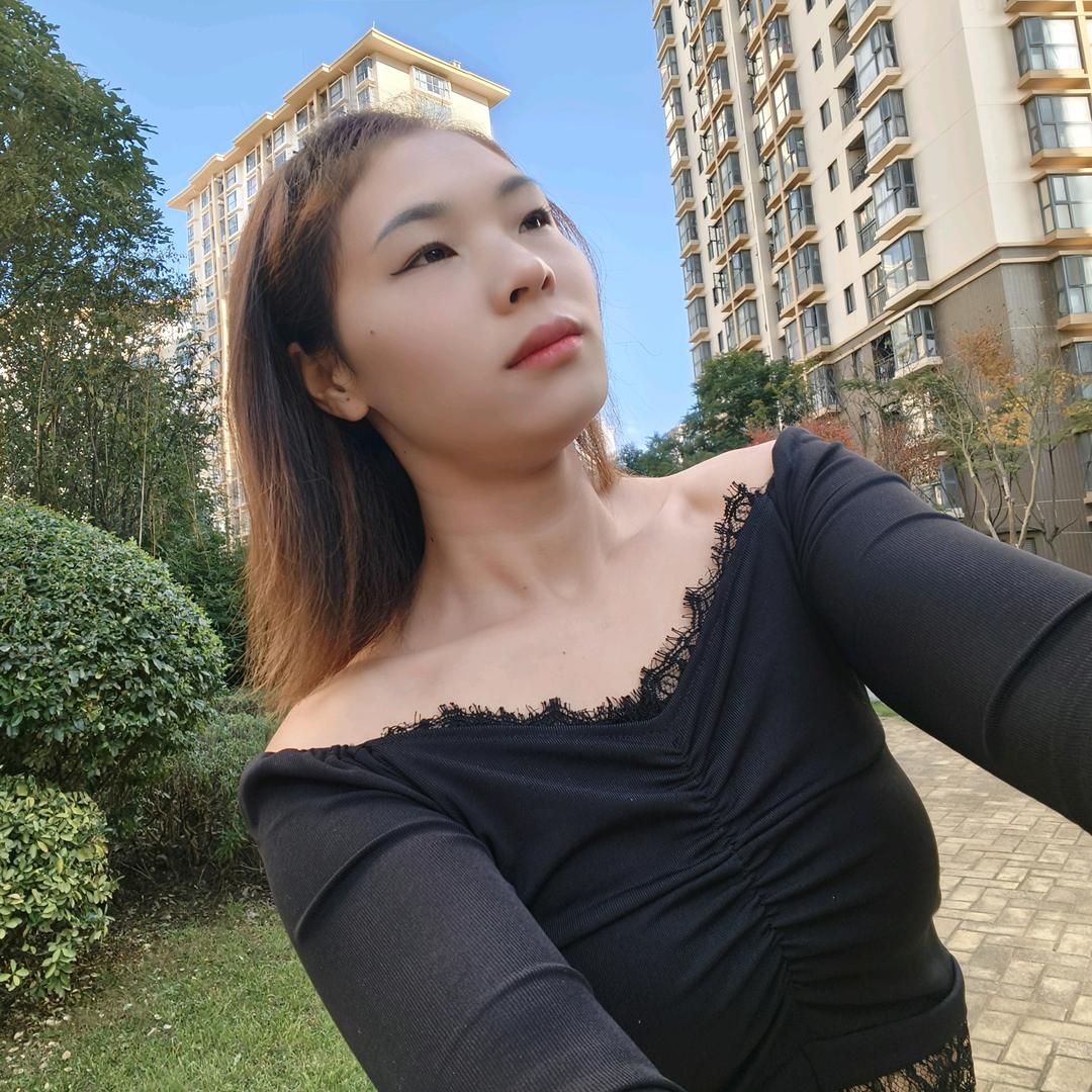 敏敏@~o(〃'低▽'谷期〃)o