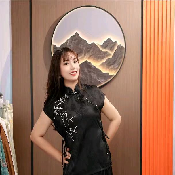 江南颖儿服装