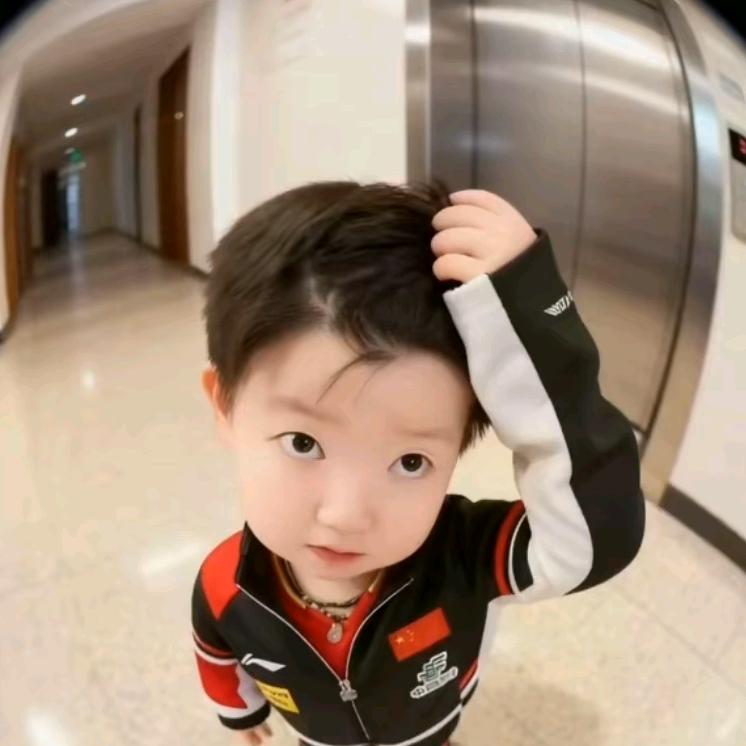 东郡窗帘店岩岩