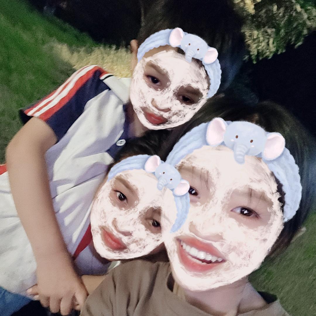 嘿嘿不是黑黑