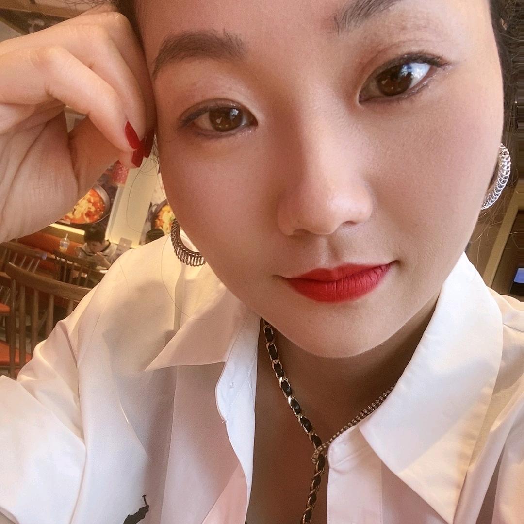 🧚🏻‍♀️简约的奢华🧚🏻‍♀️